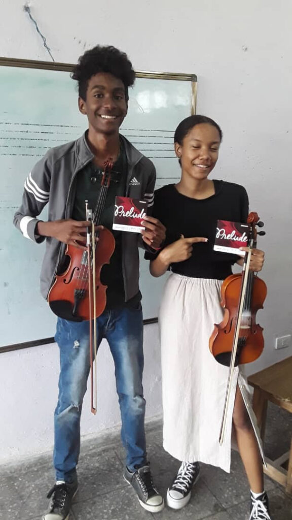 D’Addario Foundation also donated 100 sets of nylon guitar strings and 20 sets of violin strings.